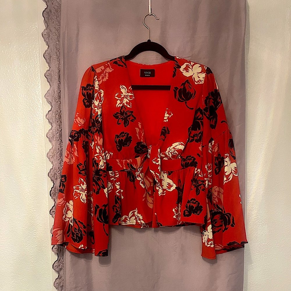 Bell sleeve crop top